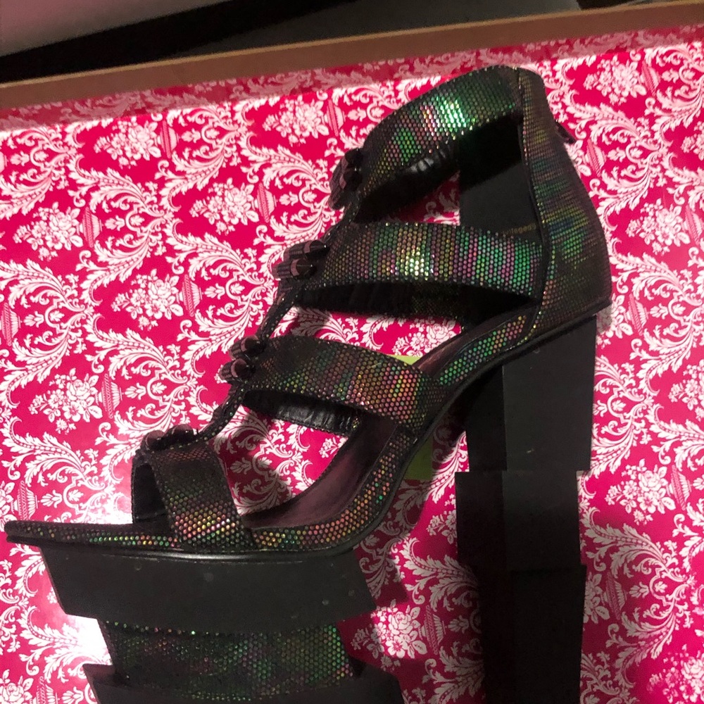 Privileged shoes